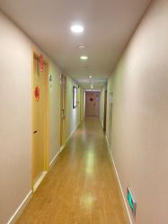 -海豚湾高端月子会所(黄浦店)