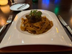 -卡佩罗意大利餐厅及酒吧Al Cappello Trattoria