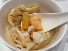 龙虾蟹肉汤包-北京厨房(SKP店)