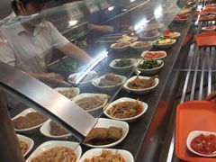 -浦东图书馆读者餐厅