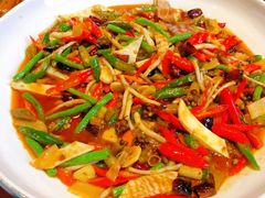 翠辣小椒兔-俏巴渝·家宴·生日宴(锦绣城店)
