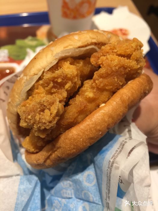 双层藤椒鸡排堡