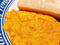 肠仔炒滑蛋配牛油西多士-敏华冰厅(天河城店)