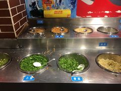 自助调料区-让签签飞小郡肝串串香(春熙路形象店)
