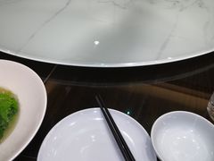 -湖畔鲁菜·二十年老字号餐厅(大明湖店)
