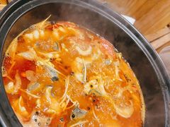 贵州红汤锅-猫爷的腔调·黔小馆(交大医学住宅区店)