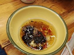 -拈签一笑黄牛肉辣卤串串