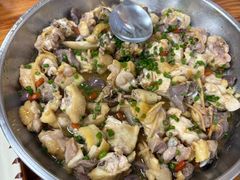 红葱头蒸鸡-盛得农家美食·无花果浸鸡·古法烧鸡·竹筒饭(白水寨森林海店)