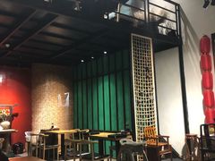 -八月美食小馆(银泰城总店)
