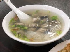 -建国蚵煎蚵面