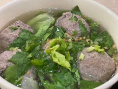 -飞厦老二手槌牛肉丸店