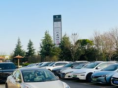 -首创奥特莱斯(西安店)