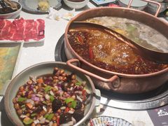 -牛村来人潮汕牛肉火锅(西单店)