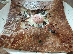 鸡蛋蘑菇熏肉荞麦可丽饼-RAC BAR(安福路店)