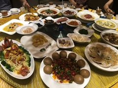 -湖影中餐厅·南京金茂威斯汀大酒店