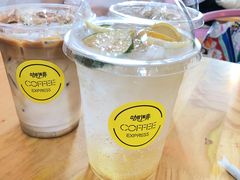 -灯塔咖啡馆BOOK·Coffee Shop