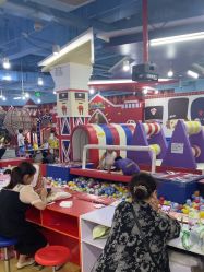 -开心哈乐儿童主题乐园(孙河易事达店)