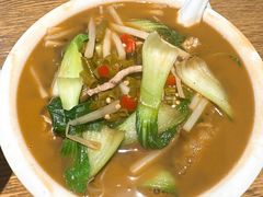 -牛八宝桂林米粉(八里庄店)