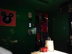 -百威KTV(恒福路店)