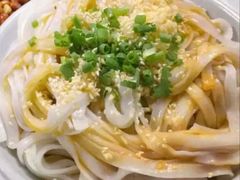 捞河粉-侠成水上农庄(工业大道店)
