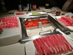 -海底捞火锅鲜切牛肉主题店(长寿路店)