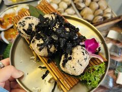 -围炉肉舍•炭烤活鳗•丹东海鲜烤肉(步行街店)