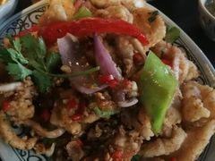 -大头虾越式风味餐厅(光明广场店)