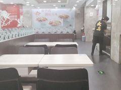 大堂-康师傅私房牛肉面(北京南站店)