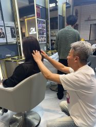 -MONE美发沙龙