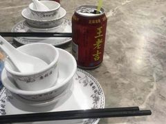 -亚龙湾8号(丁村万人海鲜广场店)