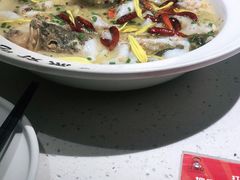-江渔儿酸菜鱼·拔草餐厅(虎门君乐汇店)