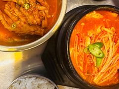 韩式嫩豆腐汤-富乐满韩国正宗炸鸡韩国料理(虹泉路店)