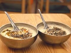 -白翔甜食店