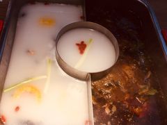 鸳鸯锅-新辣道鱼火锅(上地华联店)