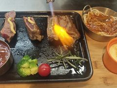 -豪享来牛排(人民店)