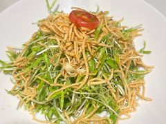 捞汁空心蒜苗-打酱油·非遗淮扬菜(瘦西湖梅岭店)