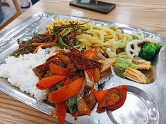 -财经大学学生公寓食堂