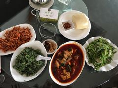 -瑞丰园庭院餐厅·白族传统家常菜