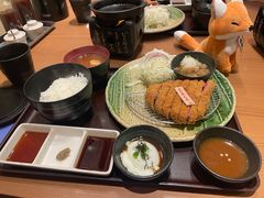 -牛カツ京都勝牛(河原町蛸薬師店)