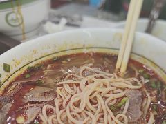 -伊穆祥牛肉面总店·清真