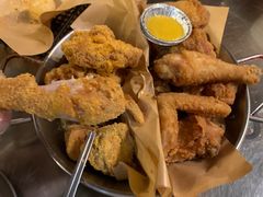 炸鸡翅一半一半-富乐满韩国正宗炸鸡韩国料理(虹泉路店)