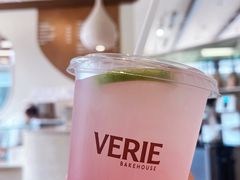 -VERIE BAKEHOUSE