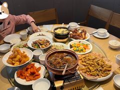 -关东小磨东北菜(上海长风大悦城店)