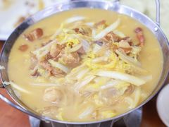 -东北四季饺子王(华山路店)