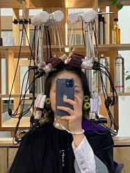 -十六番发型师事务所