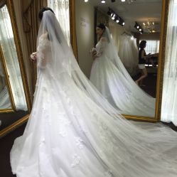 -LOVE SHINE婚纱·红鼎庄龙凤褂·妈妈装定制