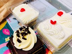 -红宝石·鲜奶小方·海派西点房(金杨店)