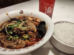 -渝是乎酸菜鱼(龙旗购物中心店)