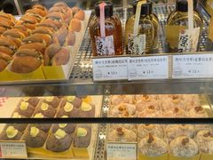 -85度C(生甜甜圈研究工坊·上海松江人民北路店)