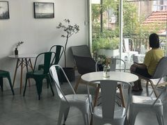 -边渡咖啡烘焙店(昙华林店)